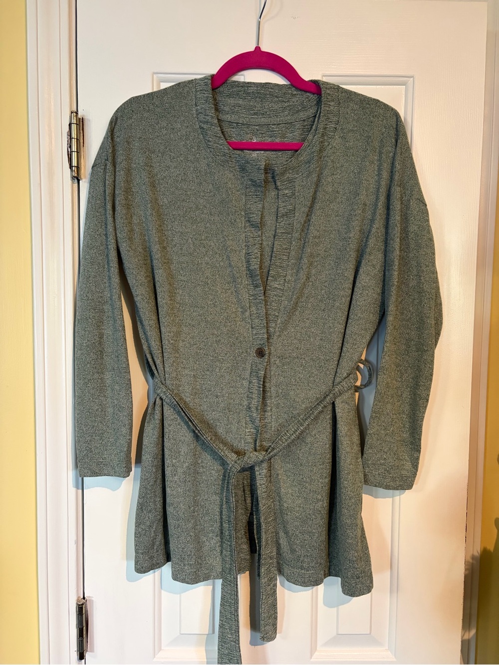 Cuddl Duds Green Knit Tie-Waist Cardigan and Short Sleeve Shirt